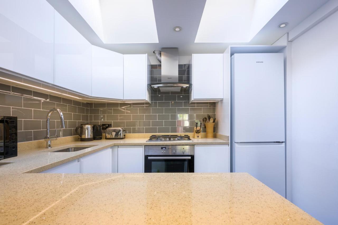 Delightful Bird Sisters Cottage With Free Parking Brighton Exterior photo
