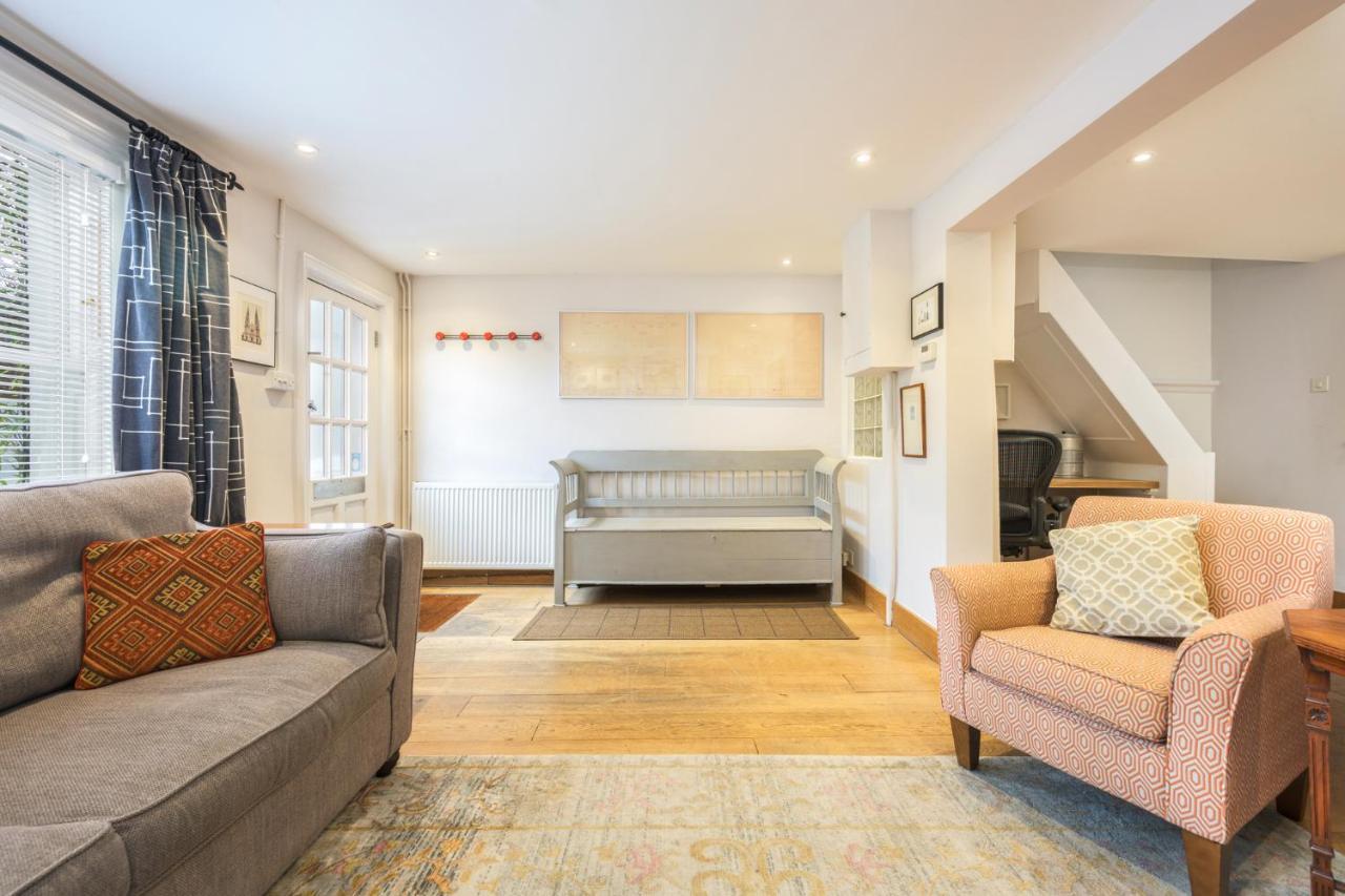 Delightful Bird Sisters Cottage With Free Parking Brighton Exterior photo