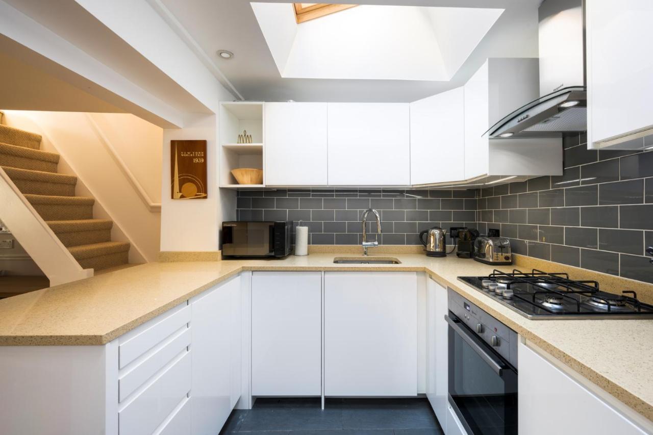 Delightful Bird Sisters Cottage With Free Parking Brighton Exterior photo