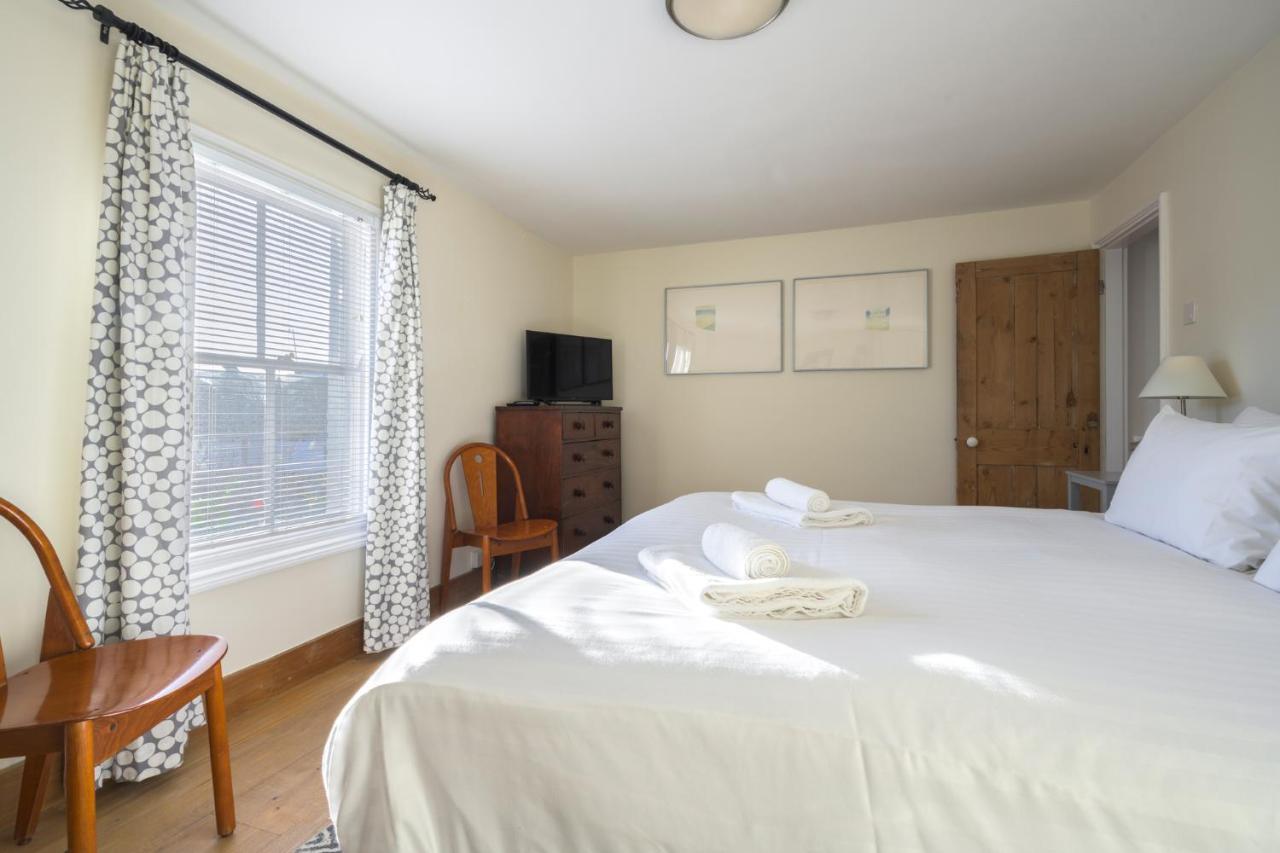 Delightful Bird Sisters Cottage With Free Parking Brighton Exterior photo