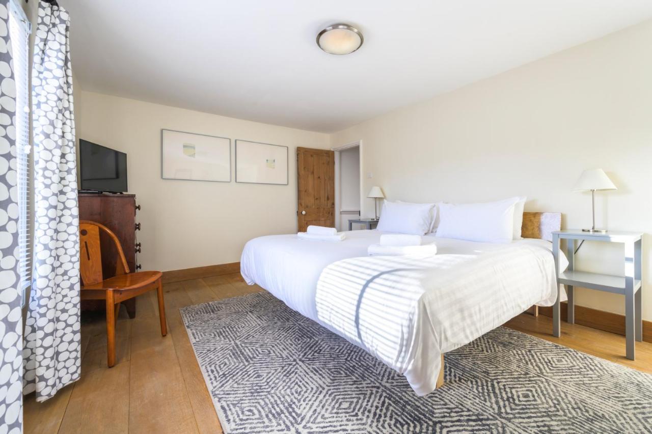 Delightful Bird Sisters Cottage With Free Parking Brighton Exterior photo