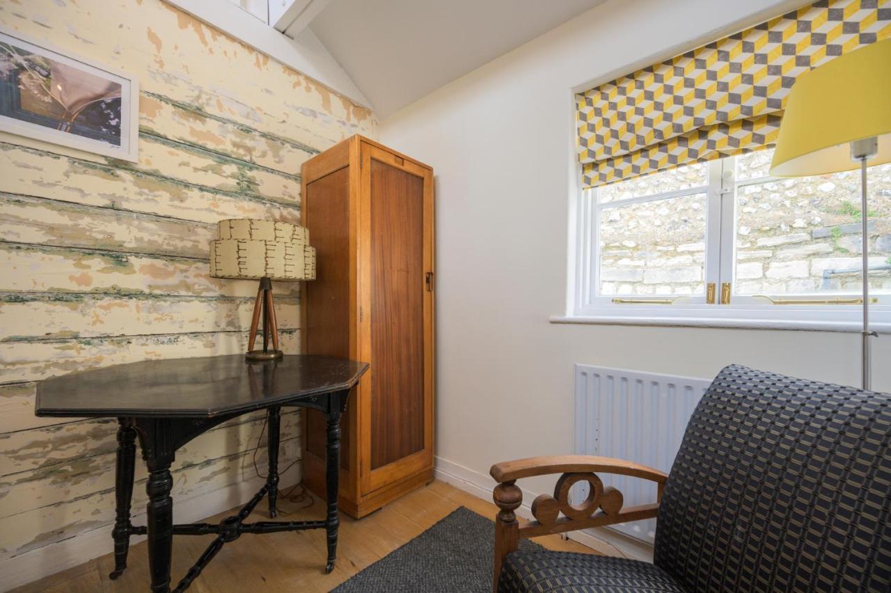 Delightful Bird Sisters Cottage With Free Parking Brighton Exterior photo